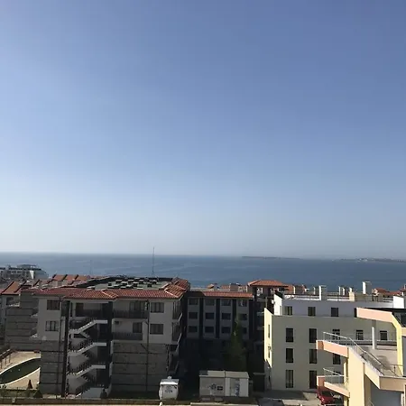 Apartment Raduga 2 *