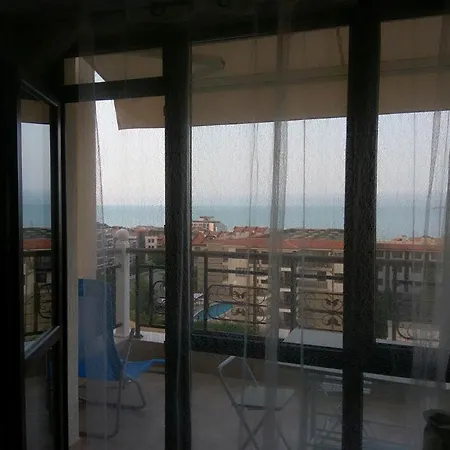 Apartment Raduga 2 *